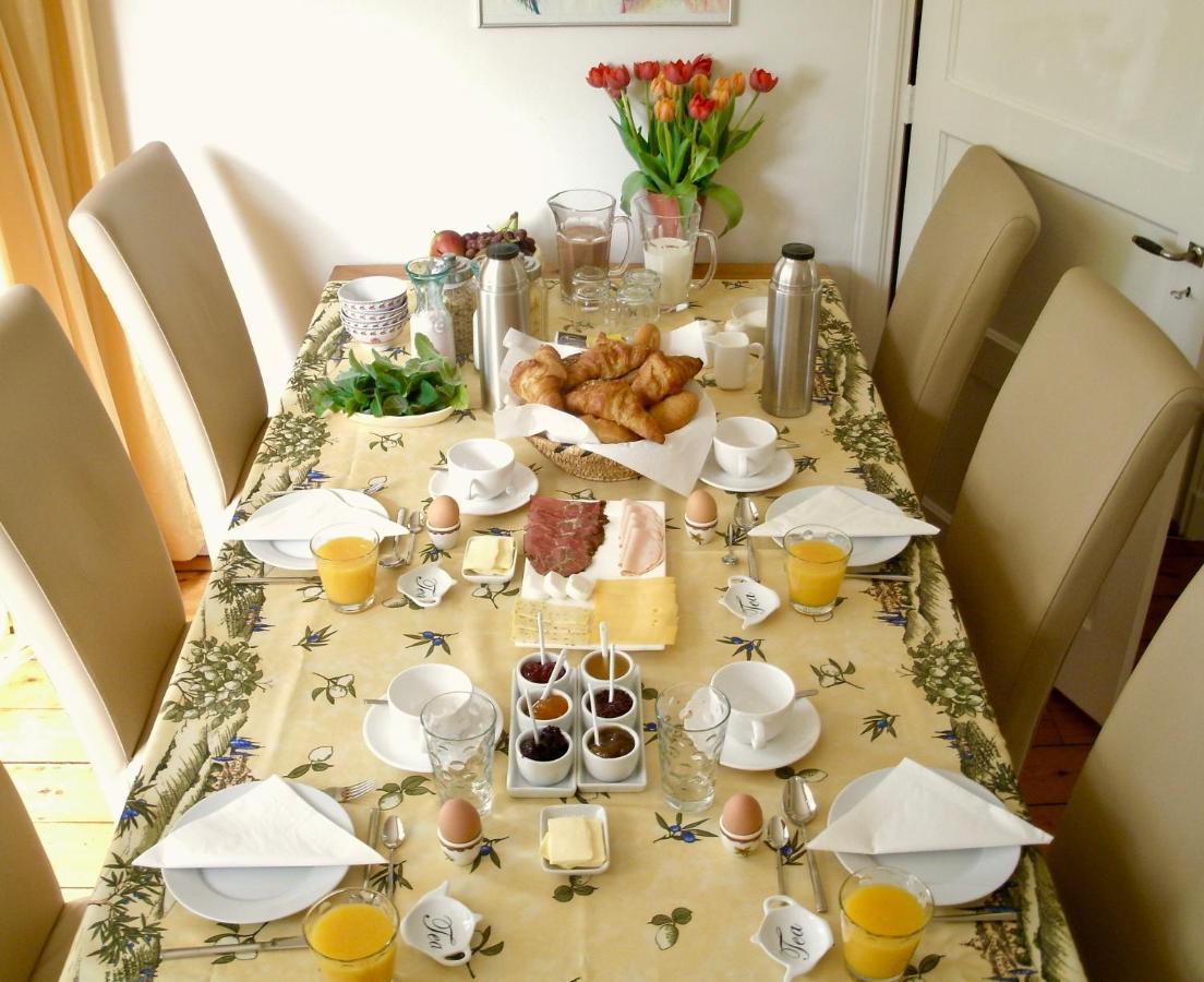 Bed&Breakfast Tegenover de Molen Haarlem Buitenkant foto