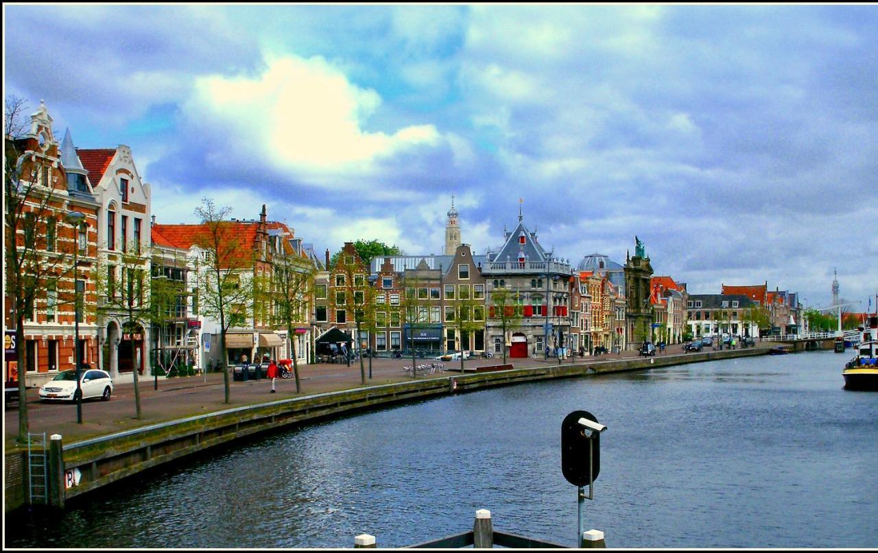Bed&Breakfast Tegenover de Molen Haarlem Buitenkant foto